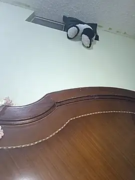 Snapshot of Anahi_cake chatting on 1, 3, 2025 Anahi cake online show from 1, 3, 2025