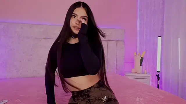 VeronicaMartiin online show from 24, 3, 2026