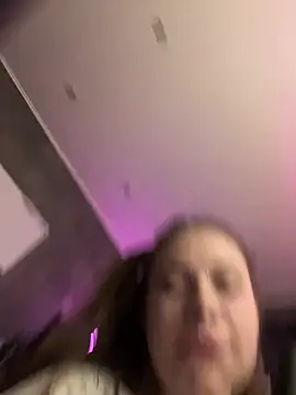 Vikki toriya online show from 21, 2, 2026