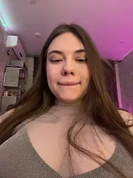 Snapshot of Vikki_toriya chatting on 27, 2, 2025 Vikki toriya online show from 27, 2, 2025