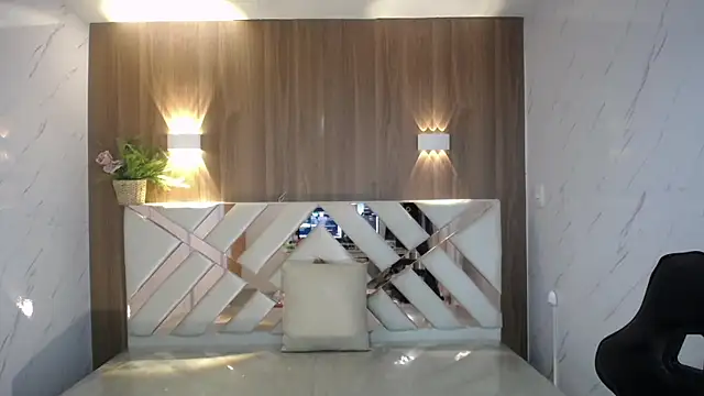 victoria castillo b online show from 19, 11, 2025