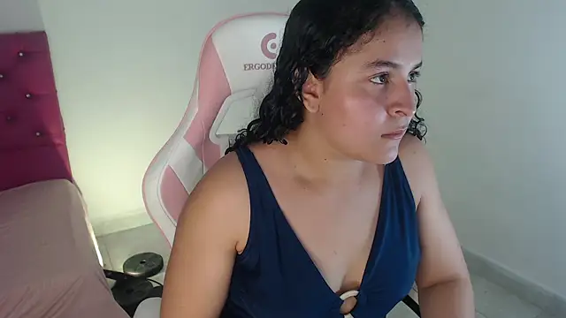 diana fitass online show from 5, 4, 2026