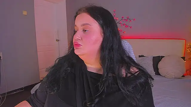 MonaSteele online show from 11, 11, 2025