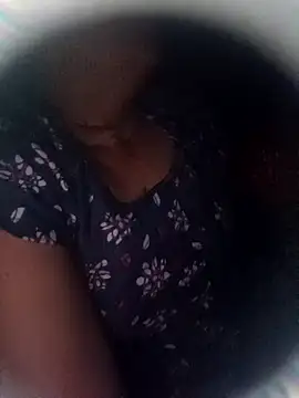 Snapshot of _sonal_sharma chatting on 14, 10, 2025 sonal sharma online show from 14, 10, 2025