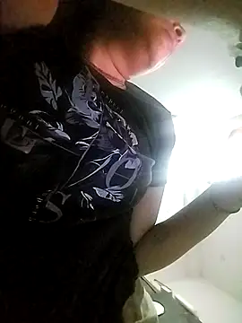 Snapshot of _sonal_sharma chatting on 12, 10, 2025 sonal sharma online show from 12, 10, 2025