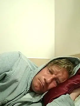 MArciQuarky online show from 14, 9, 2025