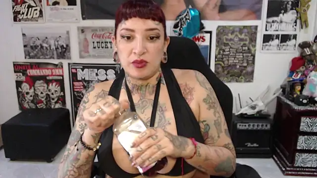 Snapshot of Rollyderolandia666 chatting on 19, 5, 2026 Rollyderolandia666 online show from 19, 5, 2026