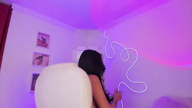 JulietaBomGV online show from 2, 3, 2025