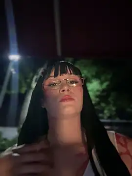 Electra doll  online show from 1, 3, 2025