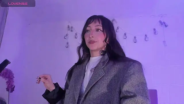 v1cky  online show from 15, 4, 2026