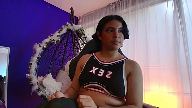 Emmapark  online show from 5, 2, 2026