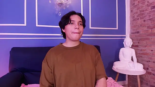 Emmapark  online show from 13, 11, 2025