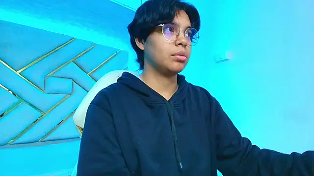 Emmapark  online show from 19, 3, 2025