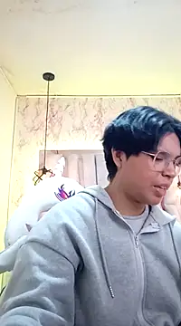 Emmapark  online show from 2, 3, 2025