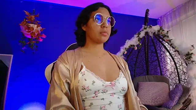 Emmapark  online show from 10, 4, 2026