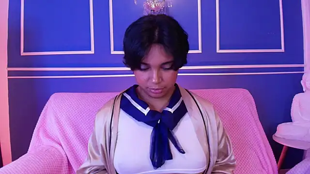 Emmapark  online show from 28, 10, 2025