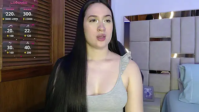 sofiaduque 26 online show from 1, 3, 2025