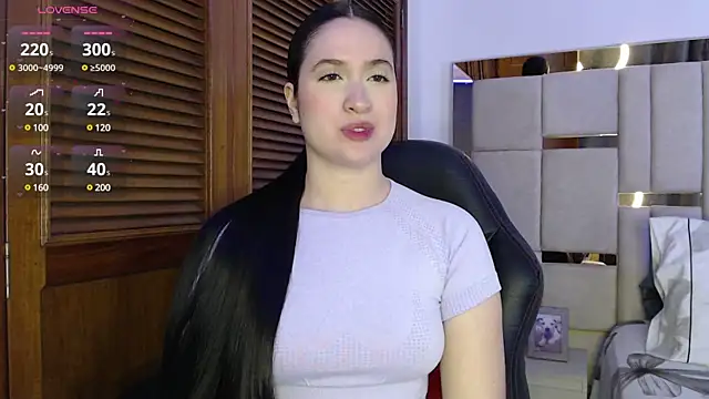 sofiaduque 26 online show from 7, 3, 2025