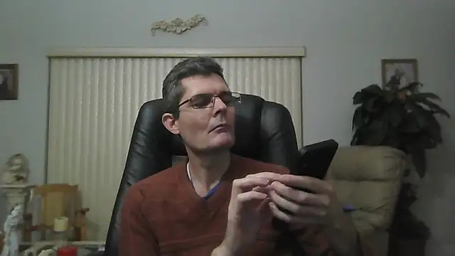 Copfiremen4566 online show from 4, 2, 2025