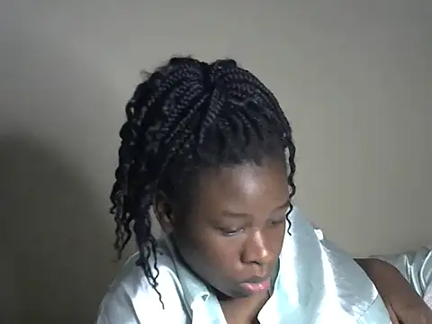 Novah  online show from 10, 11, 2025