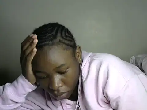 Novah  online show from 19, 11, 2025