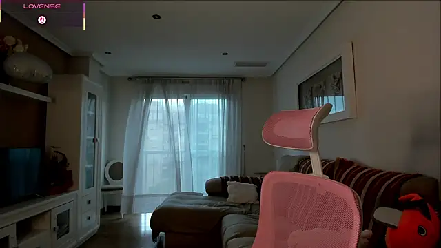 bella apont online show from 21, 9, 2025