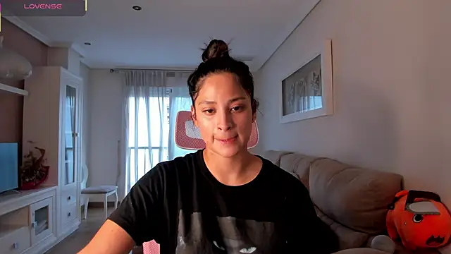 bella apont online show from 12, 10, 2025