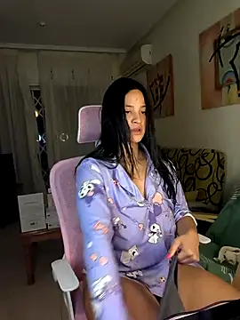 bella apont online show from 2, 3, 2025