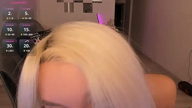 LovelyBianca online show from 30, 4, 2026
