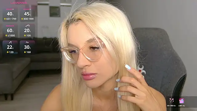 Snapshot of LovelyBianca chatting on 19, 7, 2026 LovelyBianca online show from 19, 7, 2026