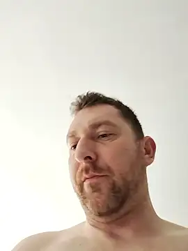 Snapshot of Au_plaisir_des_femmes chatting on 8, 1, 2026 Au plaisir des femmes online show from 8, 1, 2026