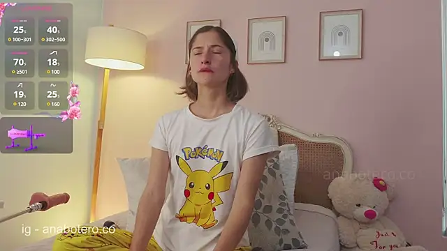 KittyAna online show from 12, 3, 2025