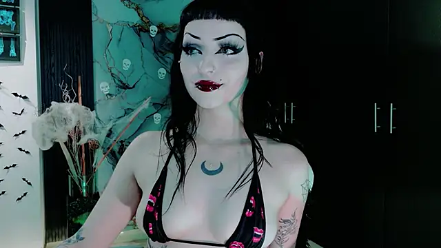 Madison Jackson online show from 5, 2, 2026