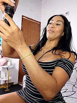 Charlotte Bayron online show from 9, 9, 2025