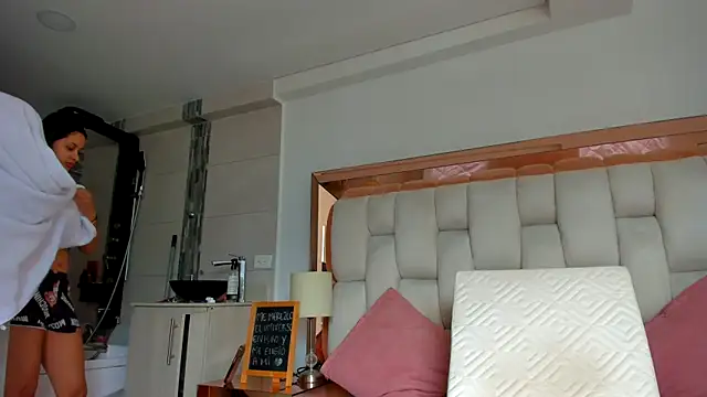 emilyparkerr01 online show from 15, 11, 2025