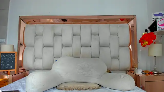 emilyparkerr01 online show from 10, 10, 2025