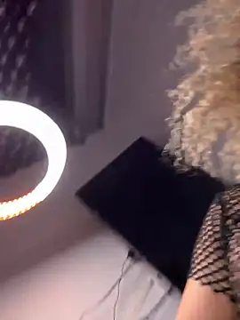 Georgiafox online show from 24, 9, 2025