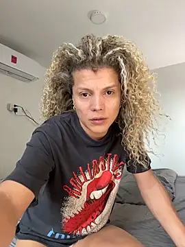 Georgiafox online show from 8, 10, 2025