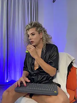 Georgiafox online show from 3, 12, 2025