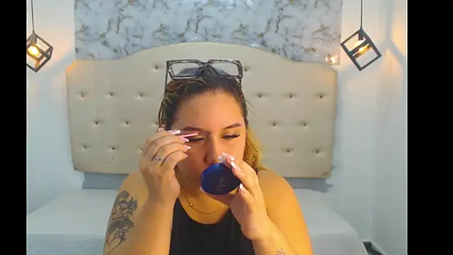 Kathiasaints online show from 11, 4, 2026