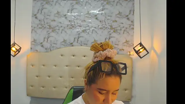 Kathiasaints online show from 11, 3, 2026