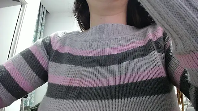 Snapshot of Contantin_helena chatting on 2, 12, 2025 Contantin helena online show from 2, 12, 2025