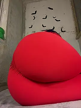 Erotic Synth Goddess online show from 7, 3, 2026