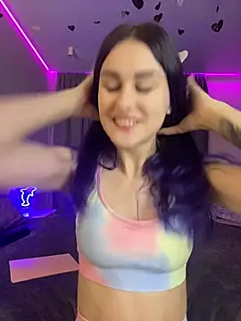 Erotic Synth Goddess online show from 9, 2, 2025