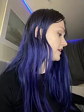 Erotic Synth Goddess online show from 30, 12, 2024