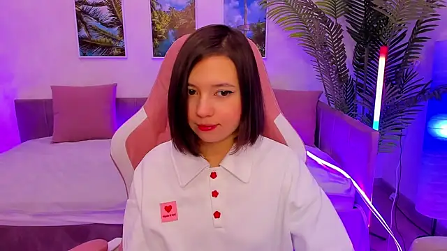 Lina Brownie online show from 15, 2, 2025