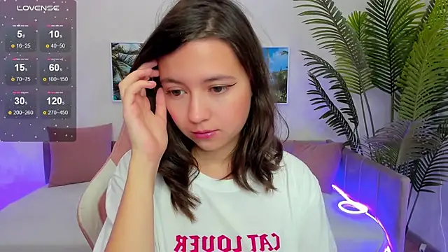 Lina Brownie online show from 2, 10, 2025