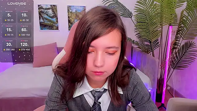 Lina Brownie online show from 10, 9, 2025