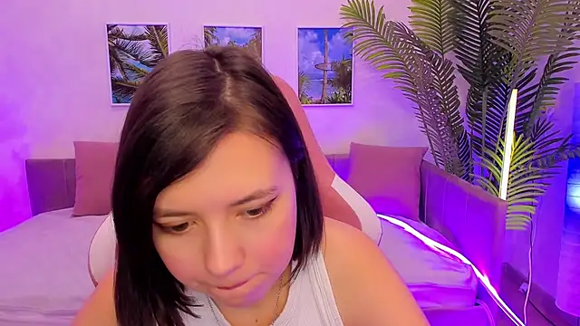 Lina Brownie online show from 16, 2, 2025