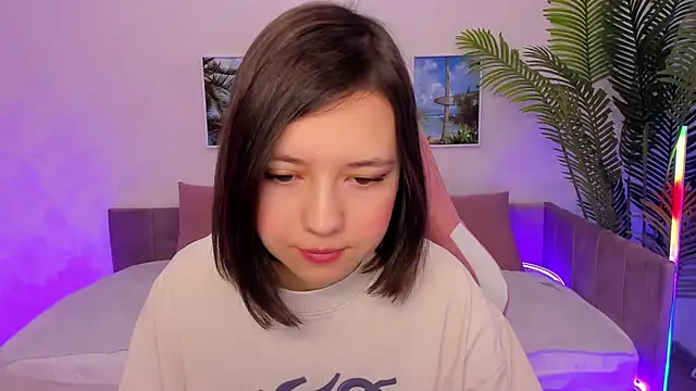 Lina Brownie online show from 22, 2, 2025